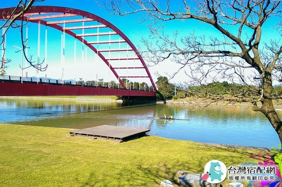 尚閤屋包棟民宿 อู่เจี๋ย ภายนอก รูปภาพ